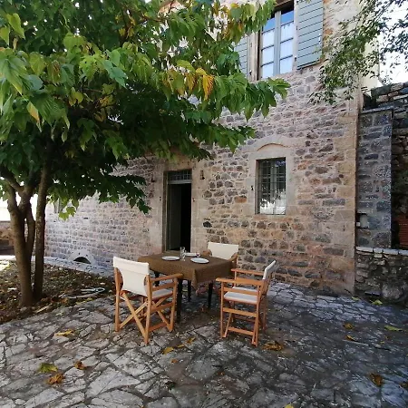 The Doctor's Mansion - Arkadia Villa