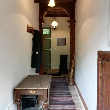 The Doctor's Mansion - Arkadia *