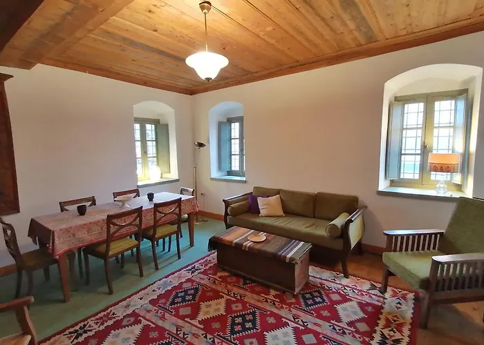 The Doctor's Mansion - Arkadia * Lagkadia